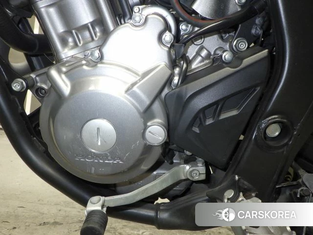 Engine photo
