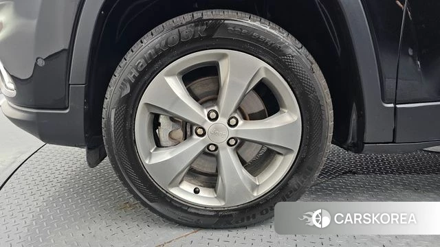 Jeep Cherokee (KL) id 4317568 из Кореи 31