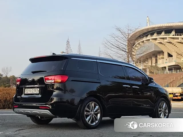 Kia All New Carnival id 3651972 из Кореи 14