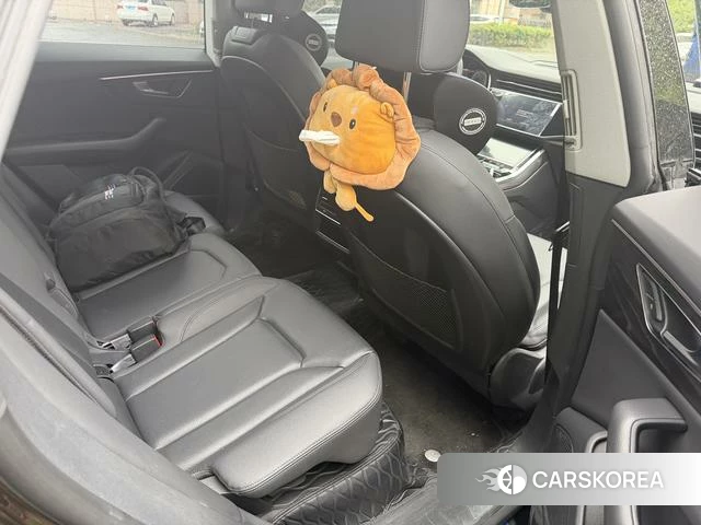 Audi Q8 2022 Черный из Китая, фото 4