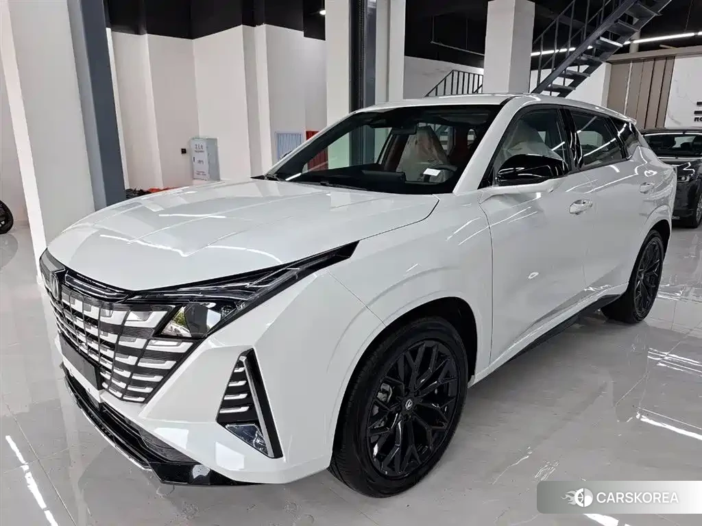 Chang'an Changan UNI-Z id 4576309 из Китая 18