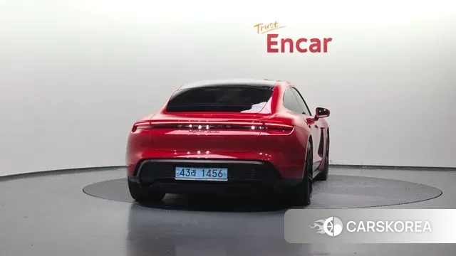 Porsche Taycan id 3094225 из Кореи 14