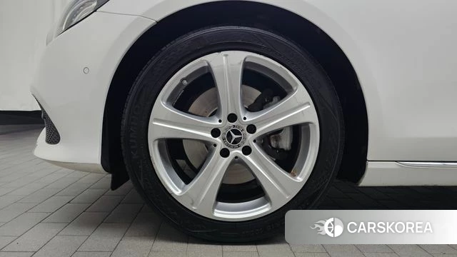 Mercedes-Benz E-Class W213 id 4873630 из Кореи 24