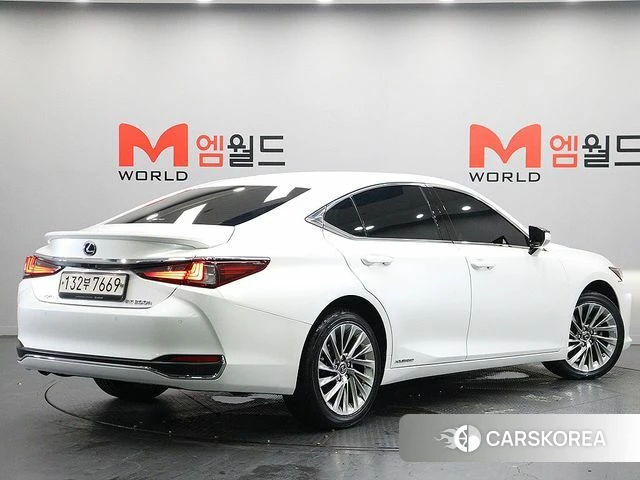 Lexus ES300h 7th generation id 4518263 из Кореи 14