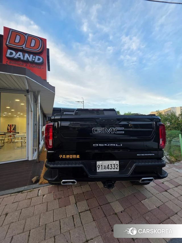 GMC Sierra 2023 Черный из Кореи, фото 4