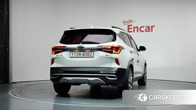 Kia Seltos id 4625639 из Кореи 29