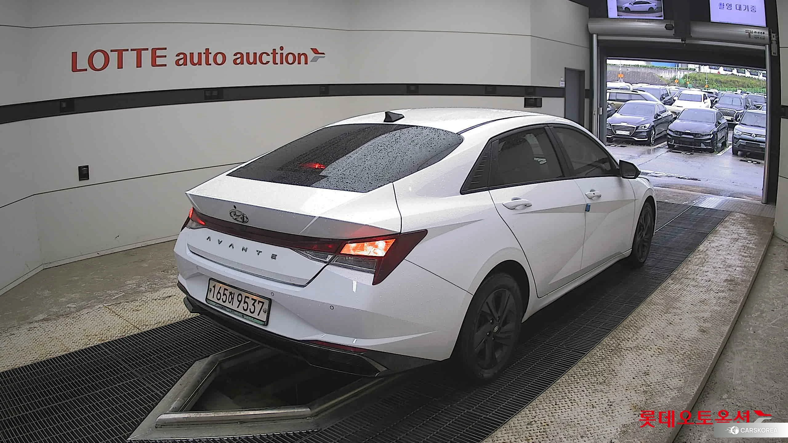 Hyundai Avante Hybrid id 4352318 из Кореи 32