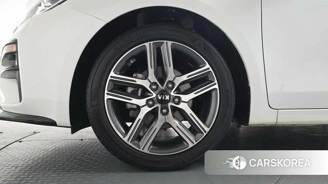 Kia Come New K3 id 3942903 из Кореи 14