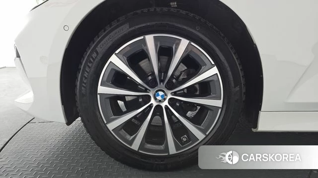 BMW 3 Series (G20) id 4017565 из Кореи 14