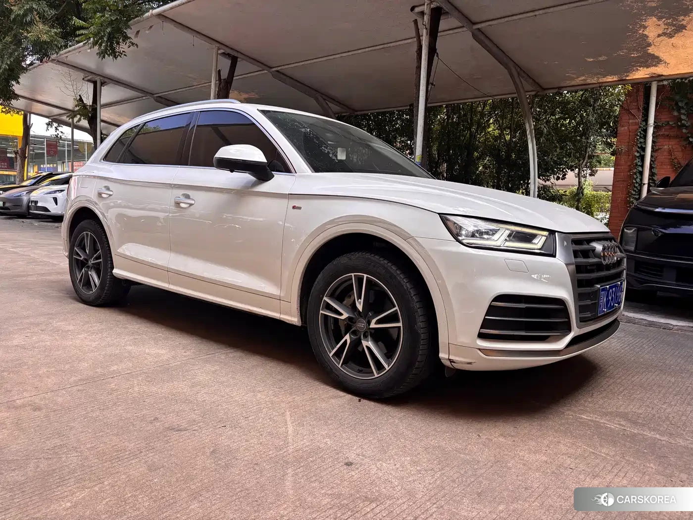 Audi Q5L id 4680726 из Китая 7