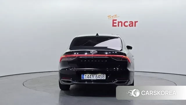 Hyundai The New Grandeur IG id 3084805 из Кореи 14