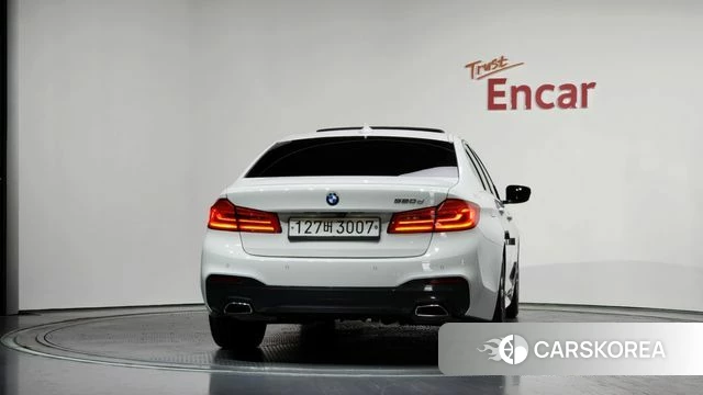 BMW 5 Series (G30) id 4416599 из Кореи 28