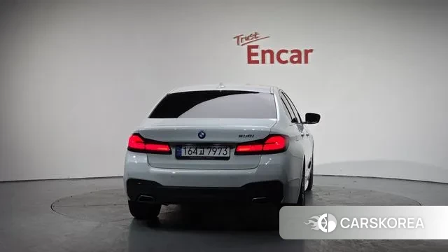 BMW 5 Series (G30) id 3487743 из Кореи 14