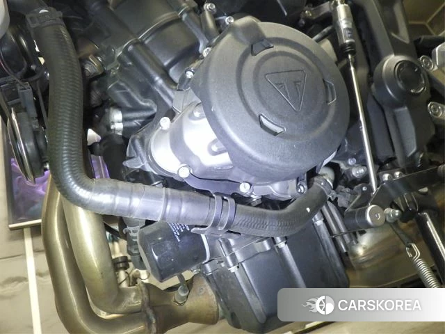 Engine photo