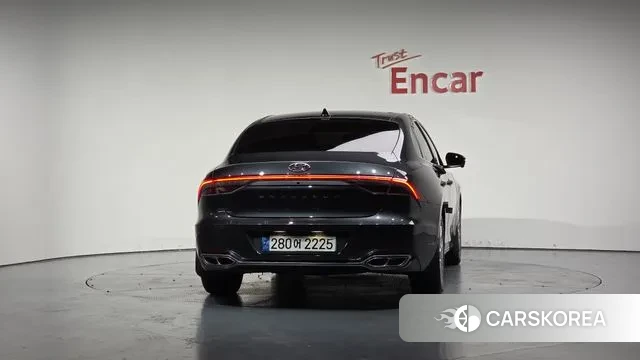 Hyundai The New Grandeur IG Hybrid id 3379252 из Кореи 14