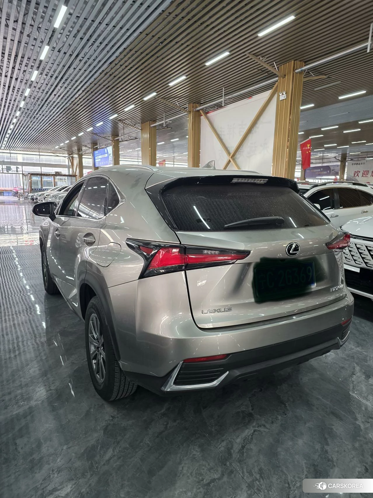 Lexus NX 2019 Серебристо-серый из Китая, фото 4
