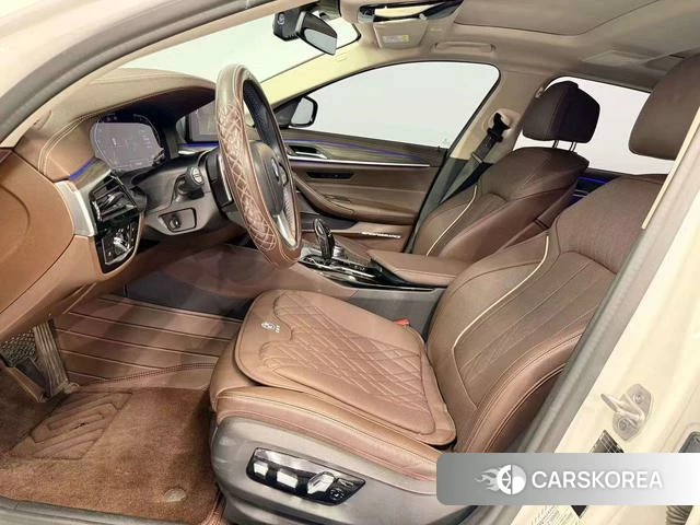 BMW 5 series 2021 Белый из Китая, фото 4