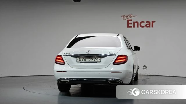 Mercedes-Benz E-Class W213 id 4605332 из Кореи 24
