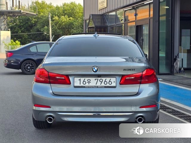 BMW 5 Series (G30) id 4447275 из Кореи 14