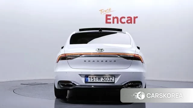 Hyundai The New Grandeur IG Hybrid id 3360763 из Кореи 14