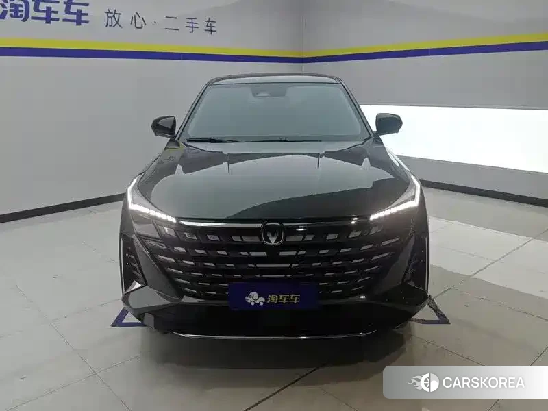 Chang'an Changan UNI-Z New Energy 2024 Черный из Китая, фото 4