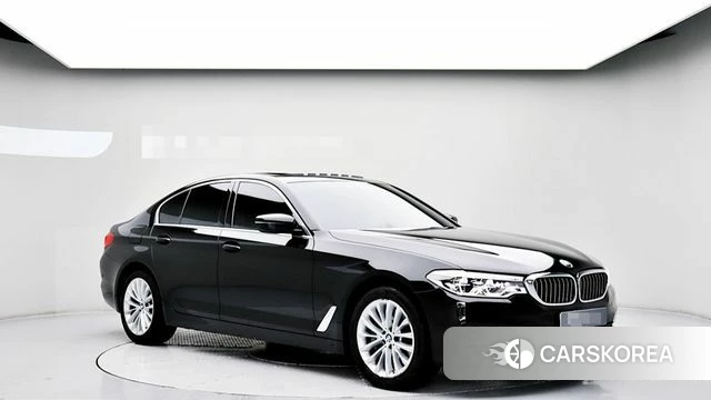 BMW 5 Series (G30) id 4642387 из Кореи 14
