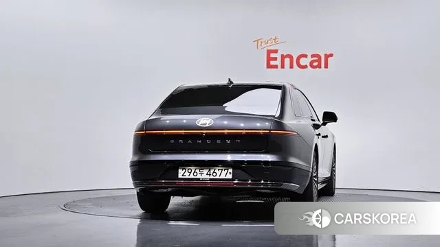 Hyundai Grandeur Hybrid (GN7) id 3353745 из Кореи 14