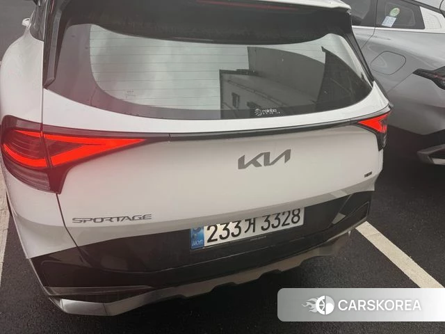 Kia Sportage 5th Generation 2023 Белый из Кореи, фото 4