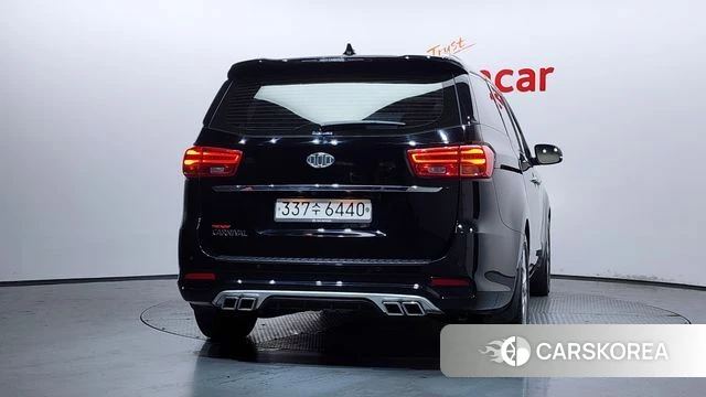 Kia The New Carnival id 4625835 из Кореи 26