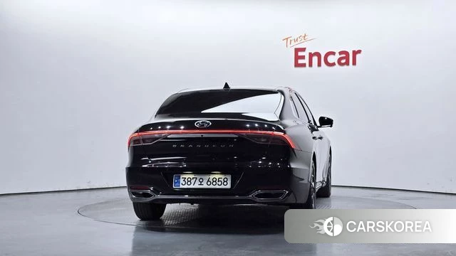 Hyundai The New Grandeur IG Hybrid id 4316436 из Кореи 14