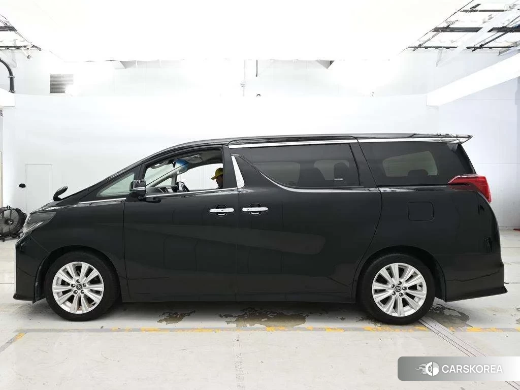 Toyota Alphard 2018 из Японии, фото 4