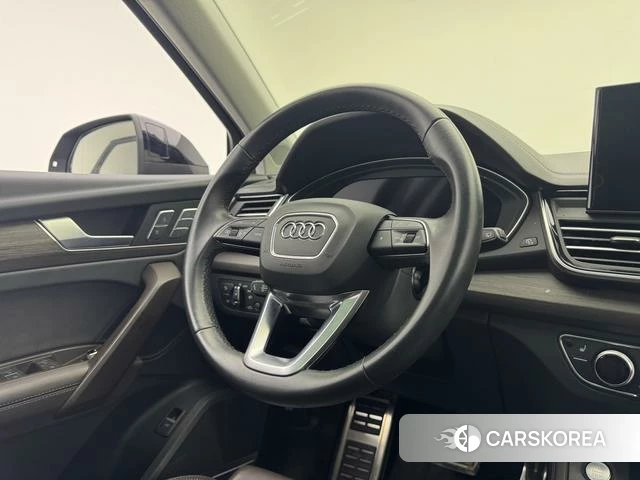 Audi Q5L id 4257087 из Китая 22