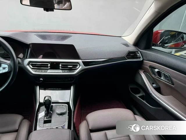 BMW 3 series 2020 Красный из Китая, фото 4