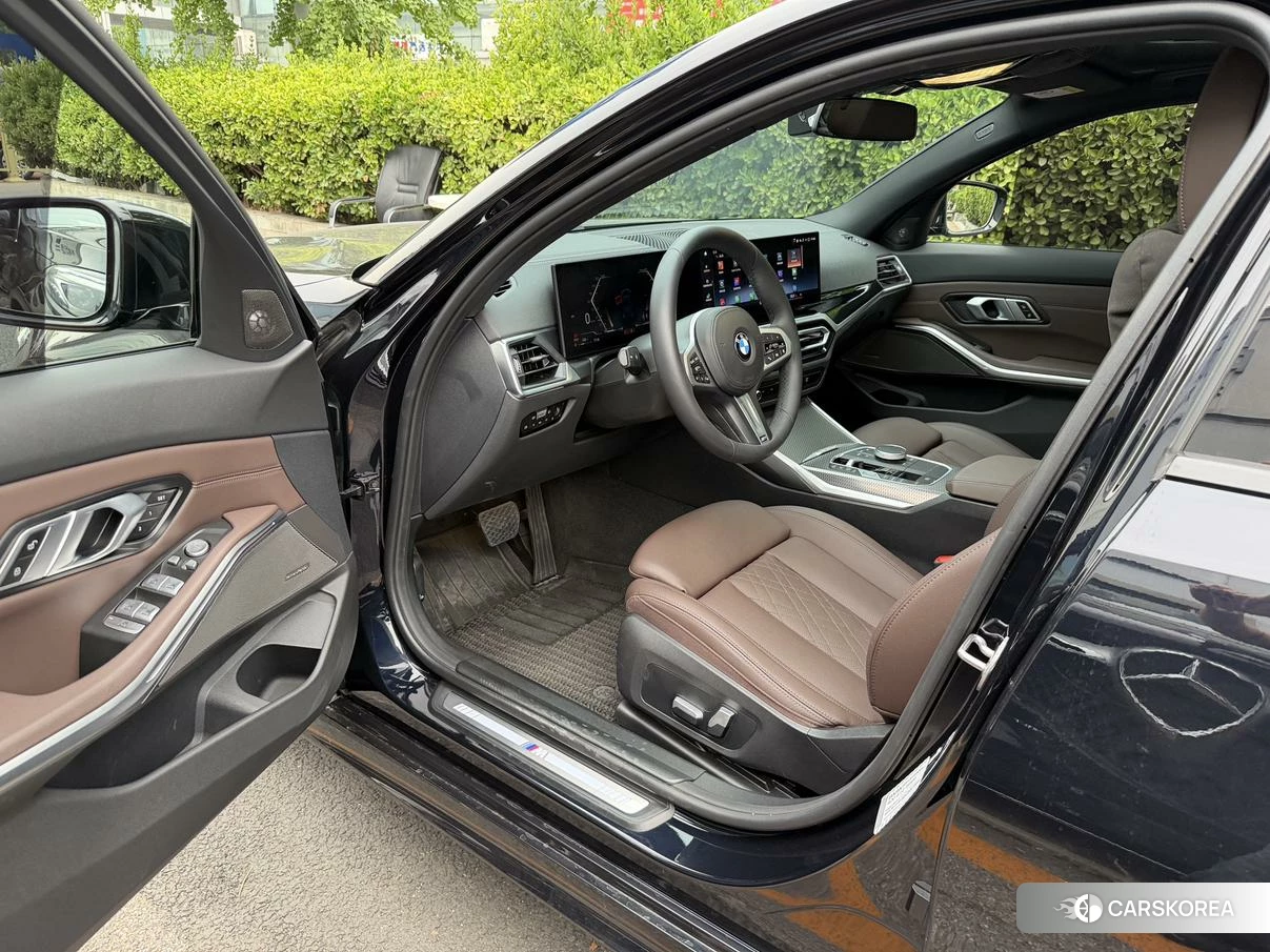 BMW 3 series id 4452194 из Китая 9
