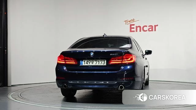 BMW 5 Series (G30) id 4638202 из Кореи 14