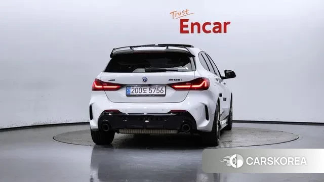 BMW 1 Series (F40) id 3042917 из Кореи 14