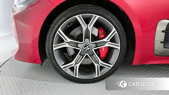 Kia Stinger id 3233329 из Кореи 14