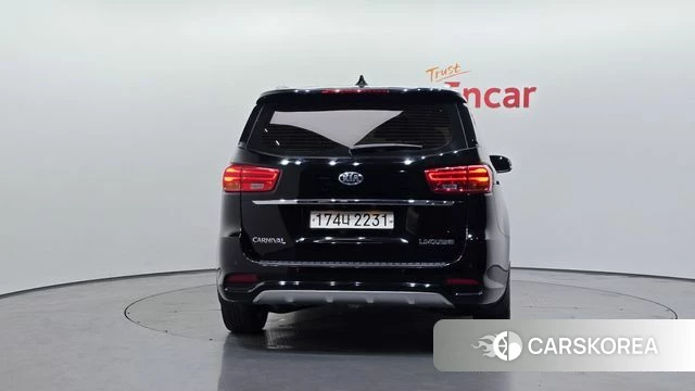 Kia The New Carnival id 4435586 из Кореи 14