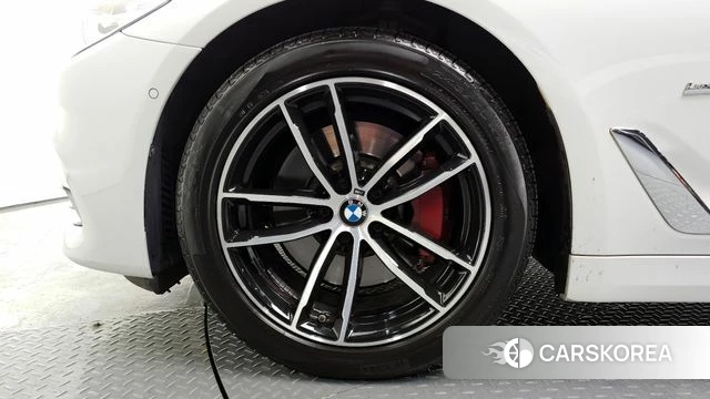 BMW 5 Series (G30) id 4356696 из Кореи 28