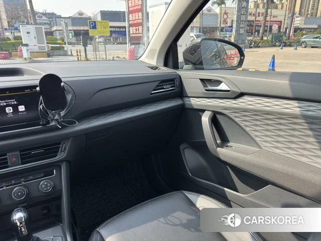 Volkswagen Tuyue id 4264199 из Китая 10
