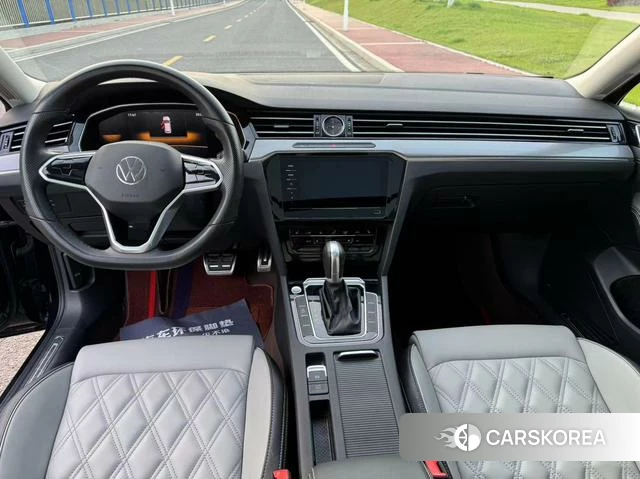 Volkswagen Magotan 2024 Черный из Китая, фото 4