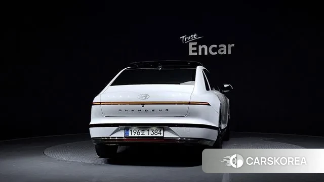 Hyundai Grandeur Hybrid (GN7) id 3452477 из Кореи 14