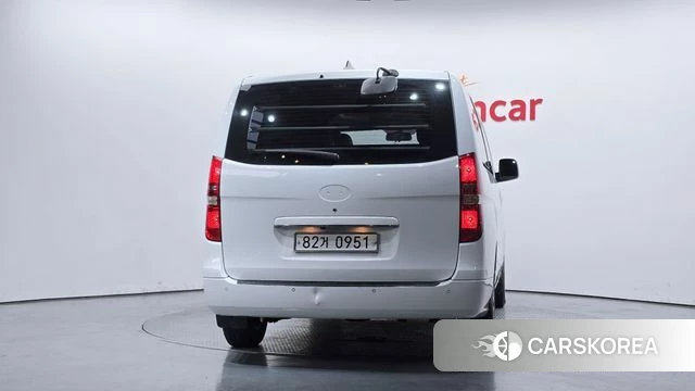 Hyundai The New Grand Starex id 3943083 из Кореи 14