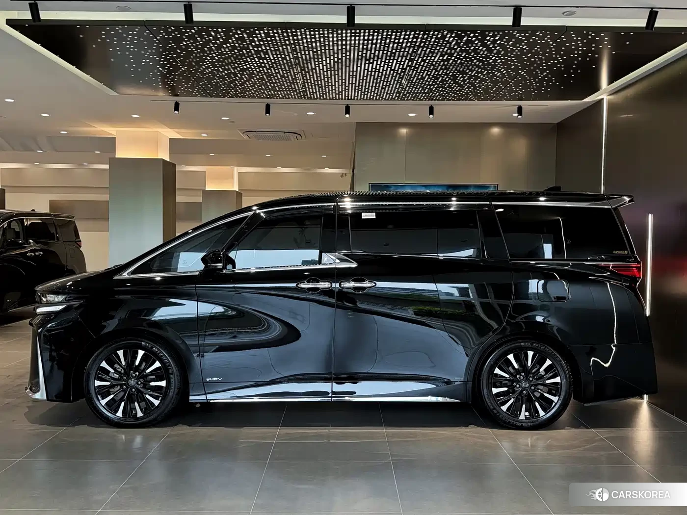 Toyota Vellfire id 4649373 из Китая 7