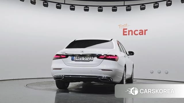 Mercedes-Benz E-Class W213 id 4848872 из Кореи 24