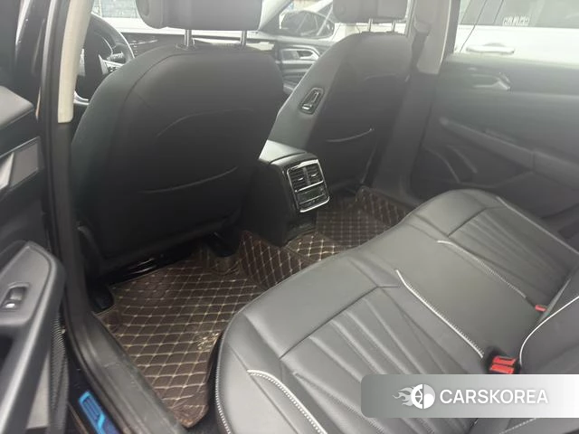 Volkswagen Passat id 4257733 из Китая 12