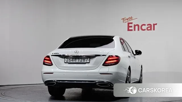 Mercedes-Benz E-Class W213 id 3428860 из Кореи 14