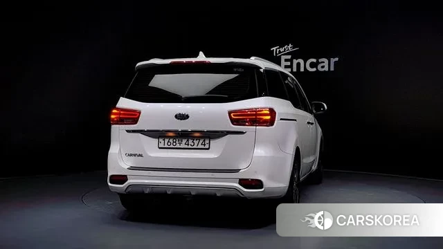 Kia The New Carnival id 3445017 из Кореи 14