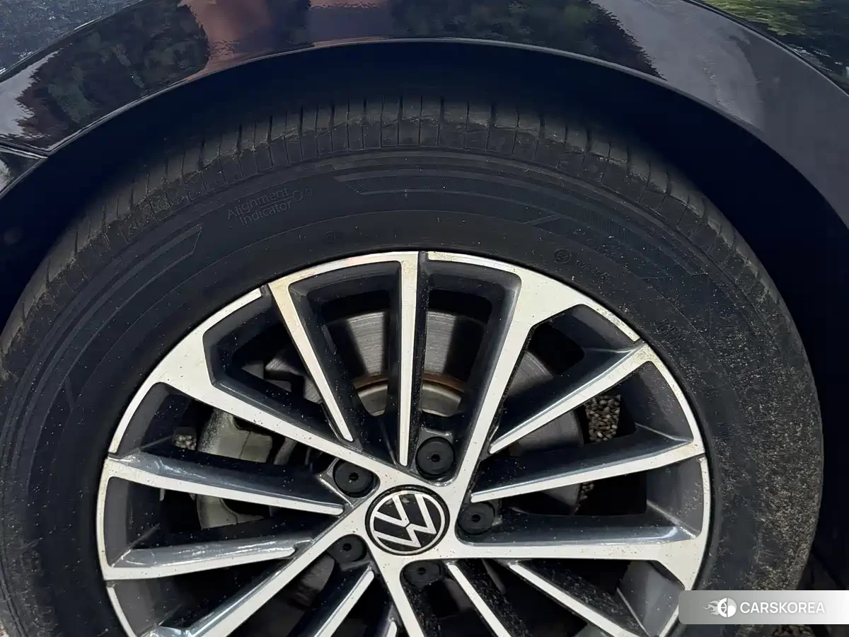 Volkswagen Magotan id 4679754 из Китая 12