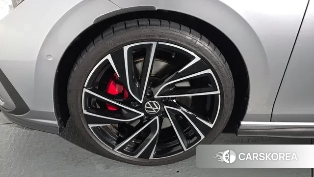 Volkswagen Golf 8th Generation id 3590680 из Кореи 14